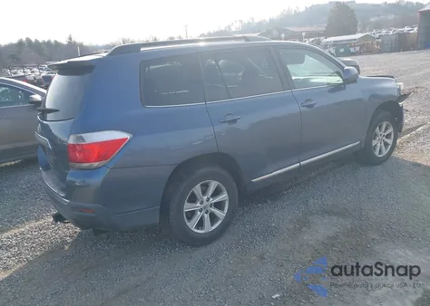 2011 Toyota Highlander Base V6 from USA, damaged, VIN 5TDBK3EH8BS049269